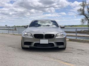 BMW M5 30 Jahre 2015 года 